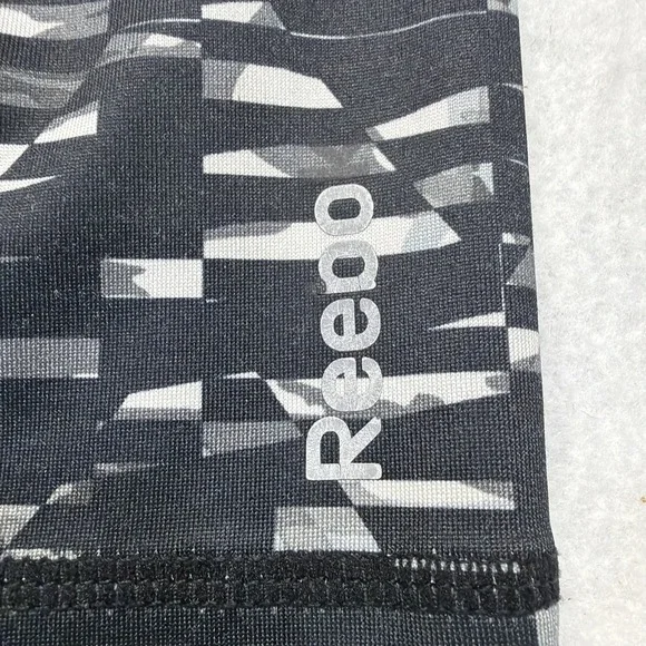 Women Reebok Black Gray Athletic Cropped Compression Leggings Size XS - Picture 2 of 11